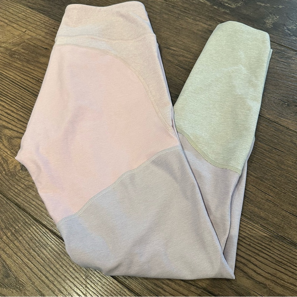 Outdoor Voices Pastel‎ Leggings Womens Size M